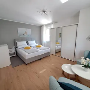 Kaja , Fažana Croazia