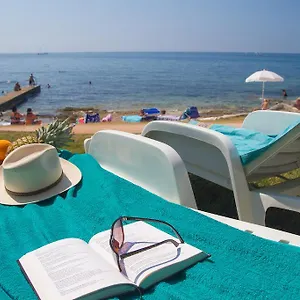 Erica Lux 2 , Novigrad Istria Chorvatsko